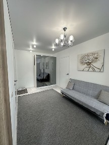 Продаж 2 кімнатної квартири з ремонтом, є газ