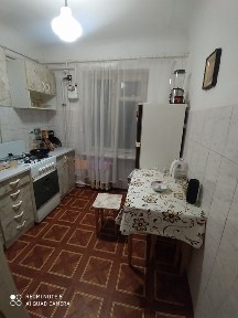 Продаж 2 к. квартири по вул. Неьесної Сотні