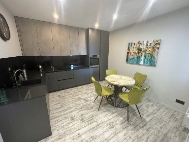 Київ, Печерський, вулиця Михайла Бойчука 41б