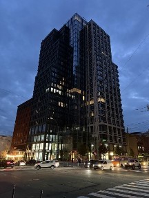 Продаж офісного приміщення ЖК <a href='/newbuilding/5386/view/zk-chicago-central-house'>Chicago Central House</a> вул Антоновича 44