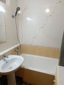 Оренда трьохкімнатної квартири богунія вул. Гречки