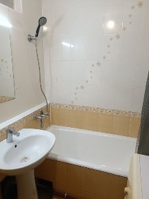 Оренда трьохкімнатної квартири богунія вул. Гречки