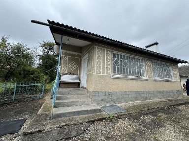 Продаж будинку с. Байківці