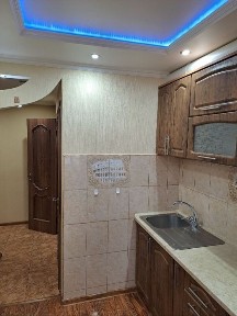 Продаж двох кімнатной квартири з ремонтом.