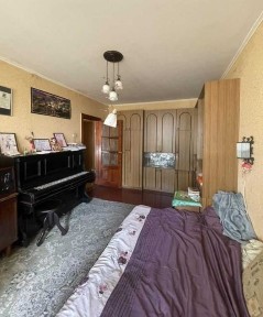 Продам 1 комнатную чешку на Таирова. Ак. Королева