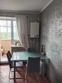 Продаж однокімнатна квартира з автономним опаленням