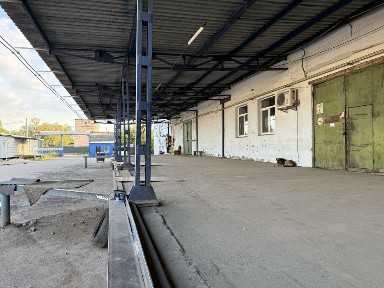 Оренда склад з рампою, холодильник, офісні приміщення.