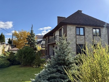 Здам будинок з сауною і каміном. 350м2, 10 соток. Є генератор