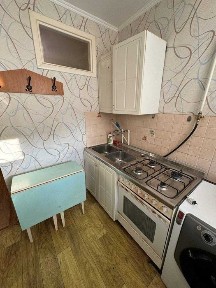 Санаторна вулиця, мікрорайон Нова Дарниця, район Дарницький, Київ, метро Бориспільська, вул. Санаторна 9 • ID 33627347