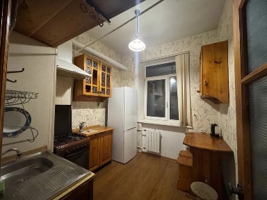 Киев, Академика Туполева ул., 12/2