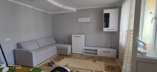 Здається квартира в росвигові