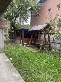 Продається будинок в місті Тячів по вулиці В. Стуса (Толстого) 20