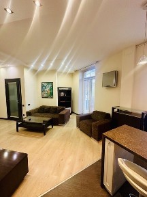 1-к квартира 52 м2 на ул. Канатная, парк Шевченко