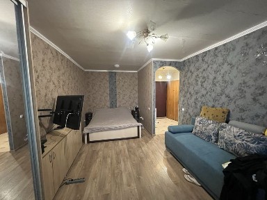 Київ, Дарницький, вулиця Архітектора Вербицького 15