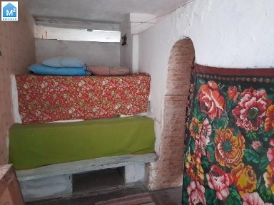 Продається житловий будинок із земельною ділянкою в селі Крехаїв (40 км від м. Києва)