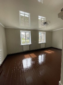 Будинок р-н Червоної Гори