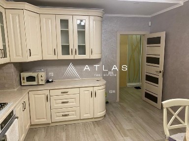 Оренда 3к квартири Виговського 5б