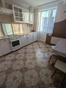 Оренда 3кім вул. Виговського