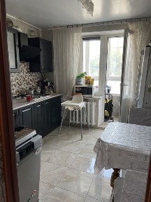 Продам квартиру 3 кімнати