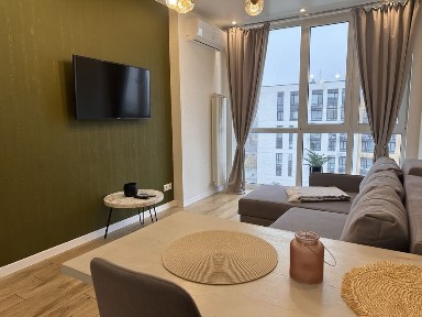 Файна Таун, Нивки - 1к з евроремонтом! Є все необхідне