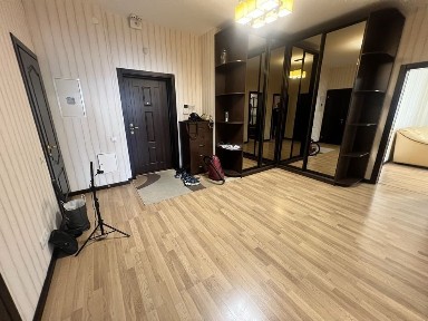 Київ, Солом'янський, вулиця Генерала Шаповала 2а