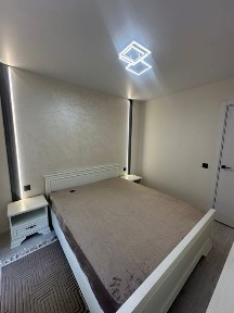 Продаж сучасної 2 кімнатної квартири по вул. Смакули