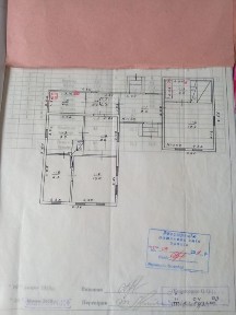 Продається дерев'яний будинок в р-ні КВРЗ, газ, вода, опалення газове, піч