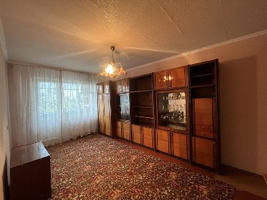 Продам 1-кімнатна Леваневського