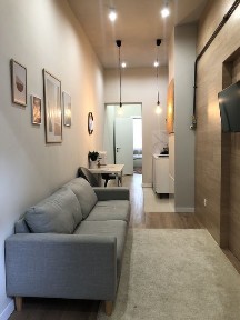 Сучасна квартира в центрі подобово, р-н Пл. Ринок, власник.