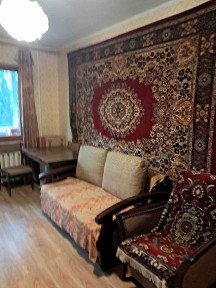 2к. квартира, Алмазний, 50м2, 3/9, житловий стан