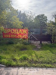 Продаж будинку в ЦМ районі по вул. Вершиніна