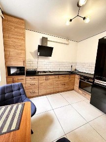 Простора квартира в новобудові вул. ЗСУ. Площа 48.5м². 2/10 поверх