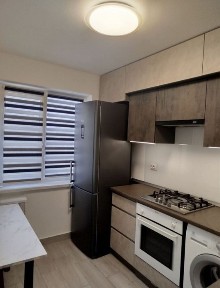 Оренда 2 кім кв по вул Пасічна