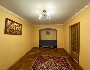 Сдам 2-к квартиру в центре на Грязнова по ул. Школьная