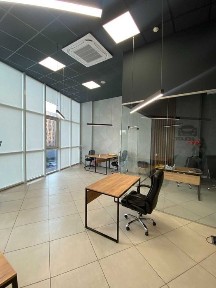 Київ, Печерський, вул. Михайла Бойчука 41б