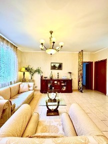 Продаж 2к кв Бізнес-класу, Печерськ, вул. Коновальця 32Б без%