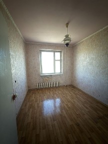 4 кімнатна під ремонт, Осипенківський, БЕЗ КОМІСІЇ!