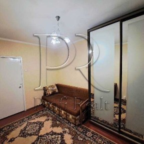 Киев, Владимира Маяковского просп., 7А