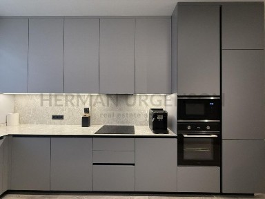 Продаж 2к квартири 76 кв. м / вул. Богомольця, ЖК Сакура