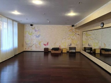 Долгосрояная аренда! Спортивный зал для фитнеса, танцев, йоги и различ