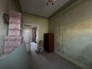 Продам 2х кімнатну квартиру в центрі