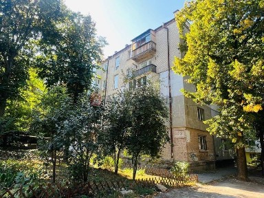 Продам 2 кімнатну квартиру на проспекті Поля