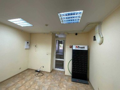 Продаж приміщення поруч з Тернопільським ставом 50 000$