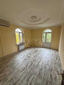 Оренда / Будинок під Офіс / 300 м2 / Дарницький район / вул. Зарічна