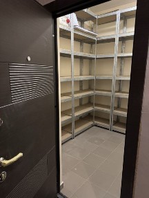 Комора Метрологічна 52