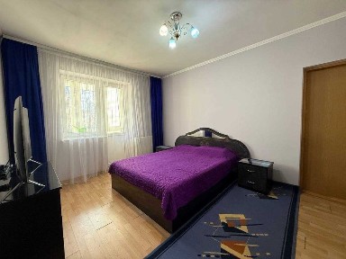 Оренда здам 2 кім квартира центр вул Франка гараж на 2 авто