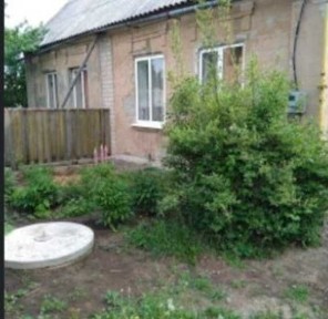 Продам часть дома Песочин Надия (35 м. кв., свой двор, заезд для авто)