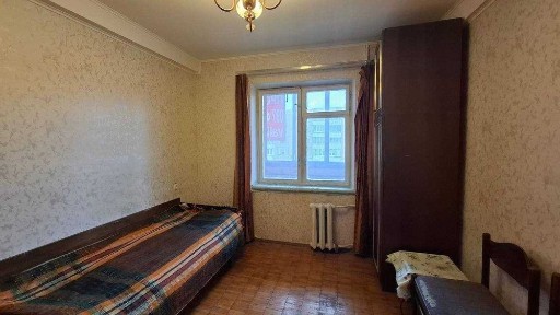 Продаж 3 кім квартири без ремонту Лісовий проспект, метро Лісова