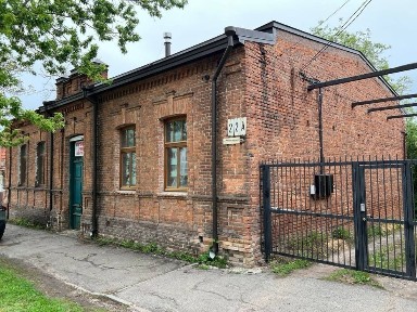 Полтава, Монастирська 22а