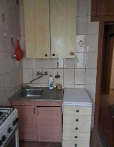 Продається двокімнатна квартира на Алмазному